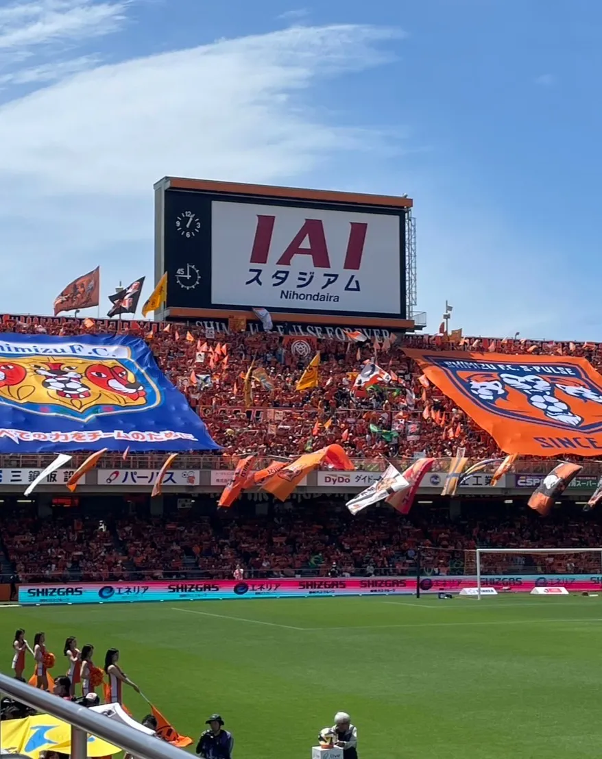 5月11日のIAIスタジアム日本平で開催されたJ1リーグの試...