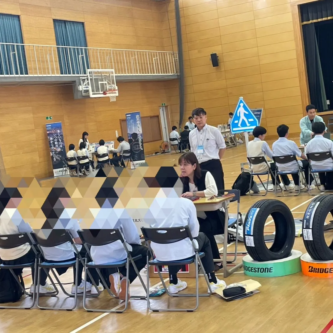 先日、高校で行われた企業の体験型説明会に参加してきました🚗✨...