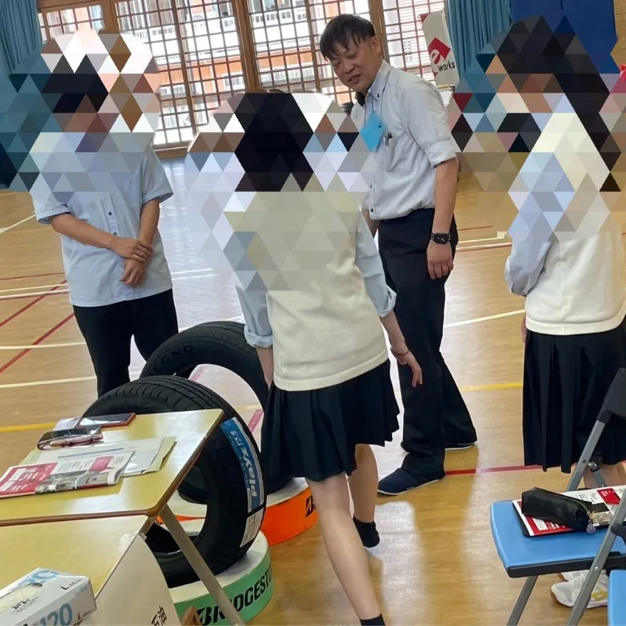 先日、高校で行われた企業の体験型説明会に参加してきました🚗✨...