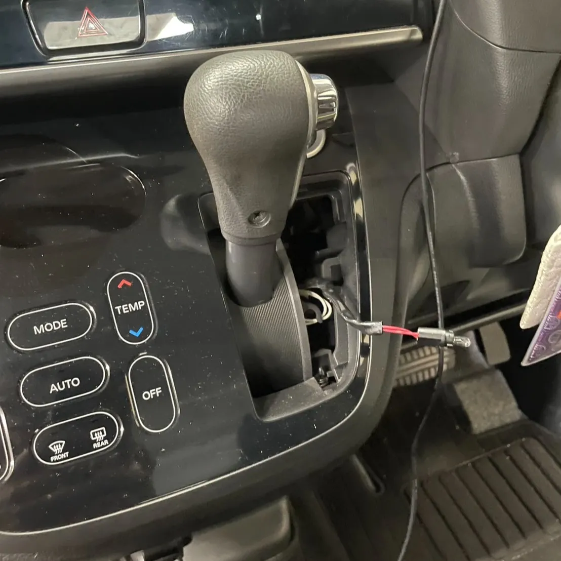 下川原の三ツ井です🚗✨ 今日も皆さまのカーライフをサポートさ...